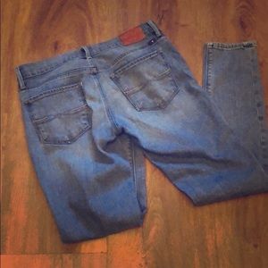 Lucky Brand Charlie Skinny jeans women’s size 2/26